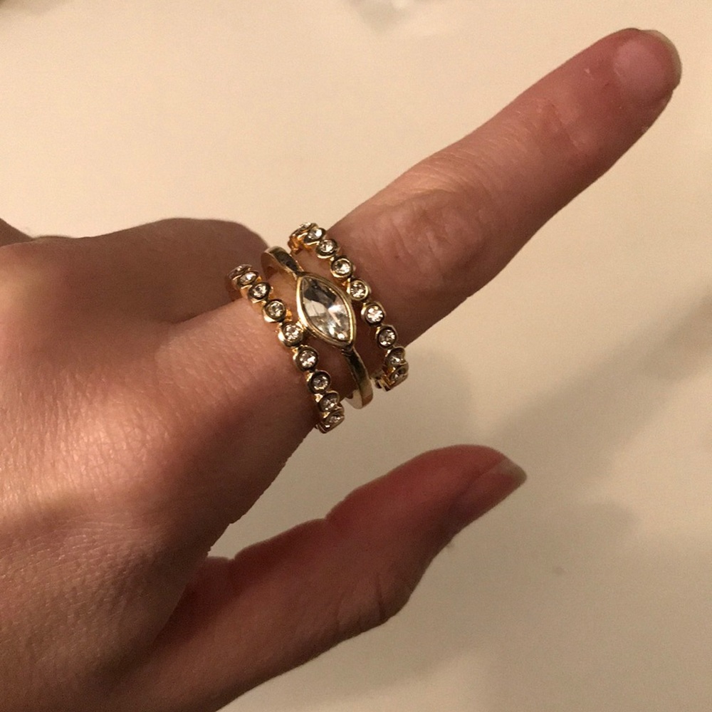 Luv Aj ring